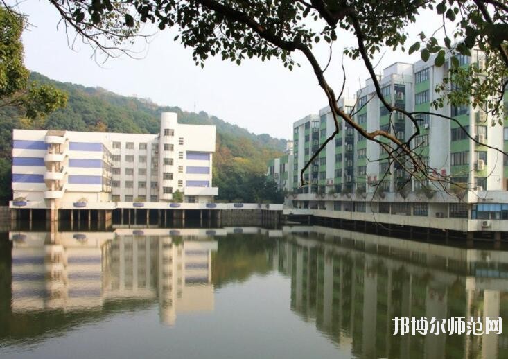 湖南大學師范學院財院校區(qū)網(wǎng)站網(wǎng)址