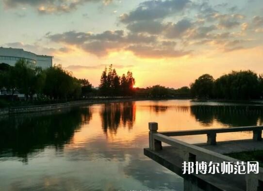 上海大學(xué)師范學(xué)院招生辦聯(lián)系電話(huà)
