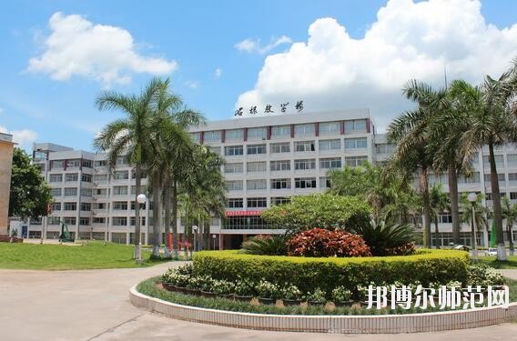 羅定職業(yè)技術(shù)師范學(xué)院怎么樣、好不好