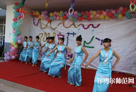 六盤(pán)水民族職業(yè)技術(shù)幼兒師范學(xué)校2023年有哪些專(zhuān)業(yè)