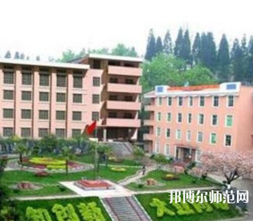 畢節(jié)地區(qū)幼師信息工程學(xué)校2023年報(bào)名條件、招生要求、招生對(duì)象