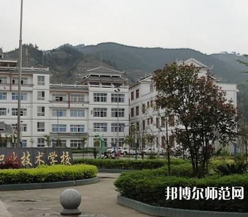 黎平中等幼兒師范職業(yè)技術(shù)學(xué)校2023年報(bào)名條件、招生要求、招生對(duì)象