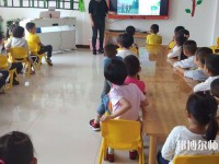 湖北現(xiàn)在幼師學校學什么專業(yè)好