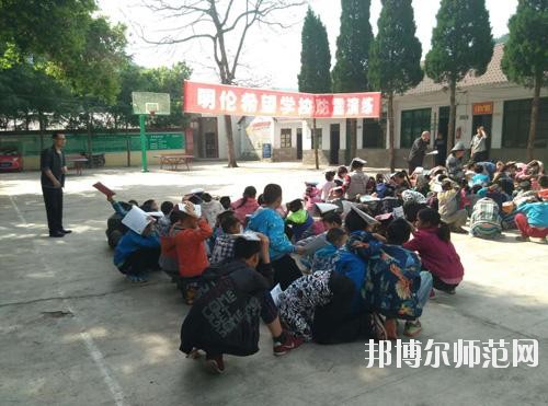 射洪縣職業(yè)中專幼兒師范學(xué)校2020年報(bào)名條件、招生要求、招生對象