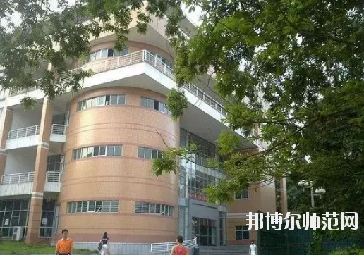 長沙2020年女生上幼師學校學什么專業(yè)好