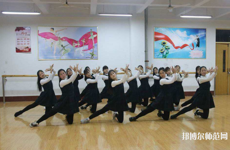 廣西2020年讀什么幼師學校
