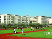 南京市2020年中專幼師學(xué)?？梢钥即髮? /><b>南京市2020年中專幼師學(xué)?？梢钥即髮?/b><span>2019-12-24 13:45</span><p>南京市2020年中專幼師學(xué)校可以考大專嗎?中專幼師學(xué)校畢業(yè)的同學(xué)當(dāng)然是可以考大專院校的。畢竟現(xiàn)在社會(huì)的就業(yè)競(jìng)爭(zhēng)壓力是很大的，</p></a></li>
            <li><a href=
