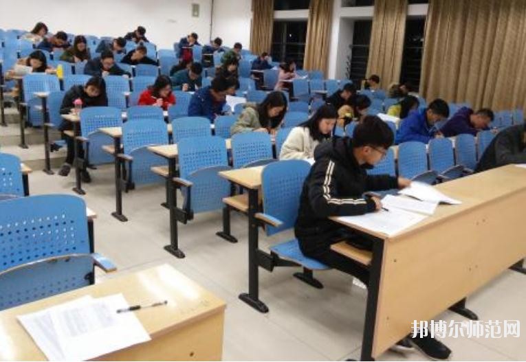 廣州2020年幼師學(xué)校中專升大?？际裁? width=