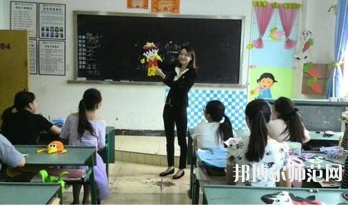 遵義2020年幼師學(xué)?？梢詫W(xué)什么