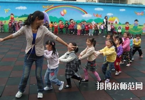 成都2020年有哪些幼師學校比較好就業(yè)