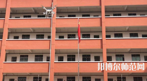 南寧2020年幼師學(xué)校什么專(zhuān)業(yè)適合男生
