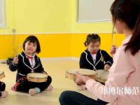 湛江2020年幼師學校中專升大?？际裁? /><b>湛江2020年幼師學校中專升大專考什么</b><span>2020-05-07 15:46</span><p>你上了中專并不代表你只能獲得中專學歷，若是你有升學的愿望，也是有很多途徑可以升大專的，而中專升大專具體要考什么內(nèi)容，要看</p></a></li>
            <li><a href=