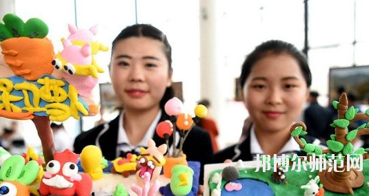 白銀2021年幼師學校什么專業(yè)適合女生
