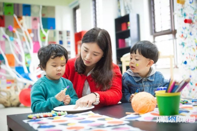 六盤(pán)水2021年女生讀幼師學(xué)校學(xué)什么專(zhuān)業(yè)好