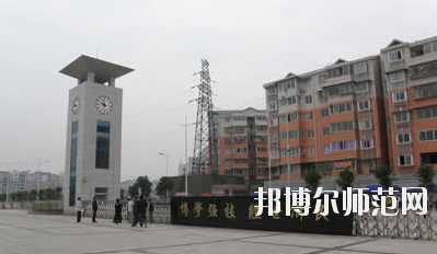 重慶市經(jīng)貿(mào)幼師中等專業(yè)學(xué)校怎么樣、好不好
