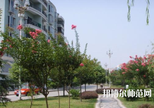 重慶市墊江縣幼師職業(yè)教育中心怎么樣、好不好
