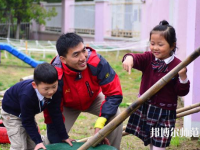 溫州2021年男生讀什么幼師學校好