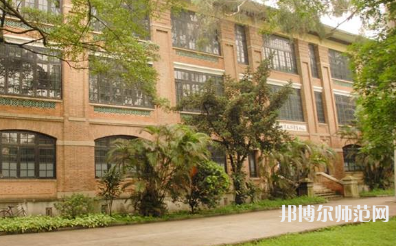  中山師范大學(xué)珠海校區(qū)2023年報名條件、招生要求、招生對象