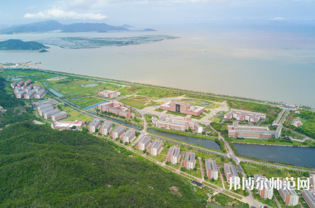 吉林大學(xué)珠海師范學(xué)院2023年報(bào)名條件、招生要求、招生對(duì)象