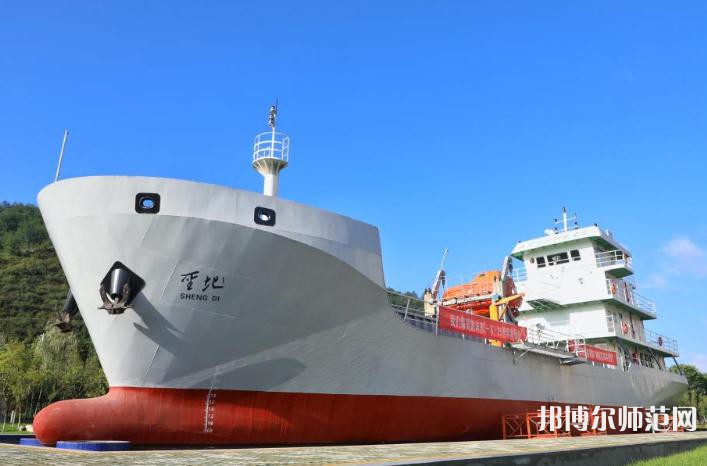 延安職業(yè)技術(shù)師范學(xué)院2023年報(bào)名條件、招生要求、招生對象