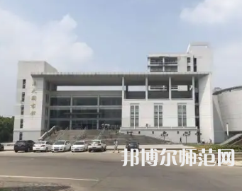 安徽大學(xué)師范學(xué)院龍河校區(qū)2023年報名條件、招生要求、招生對象