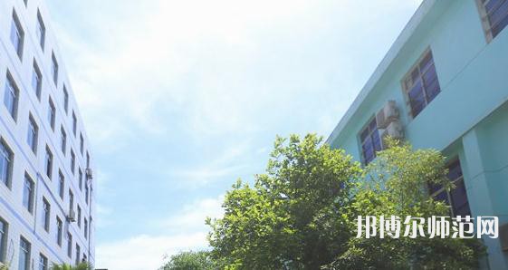 西安綜合幼師職業(yè)中等專業(yè)學(xué)校2023年報(bào)名條件、招生對(duì)象、招生要求
