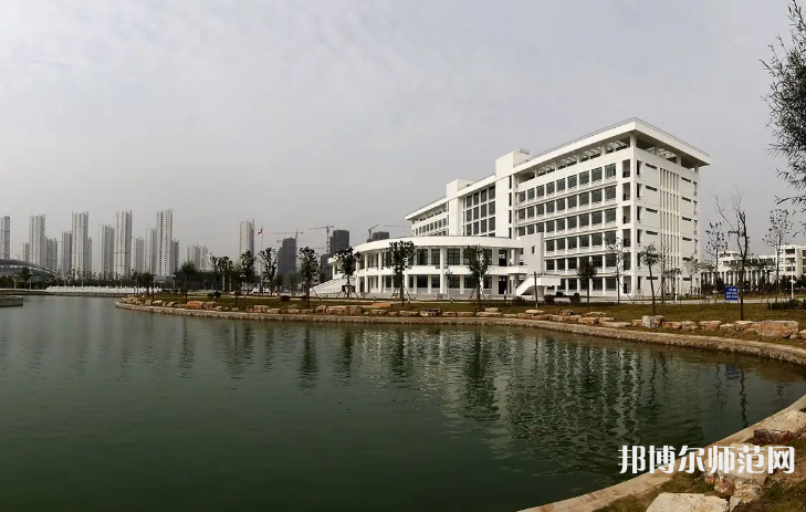 亳州學院2023年報名條件、招生要求、招生對象