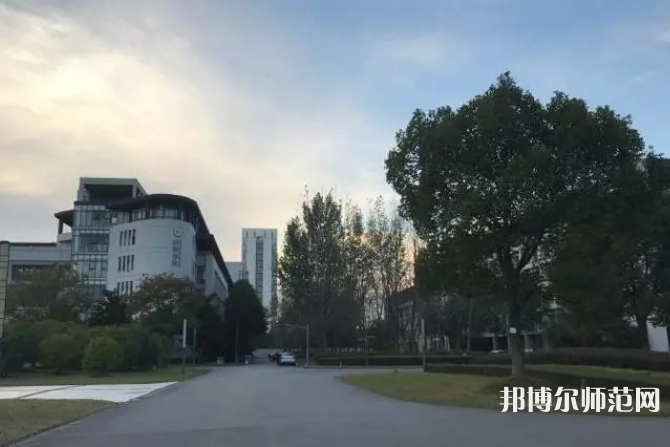 東華大學(xué)師范學(xué)院松江校區(qū)2023年報(bào)名條件、招生要求、招生對(duì)象