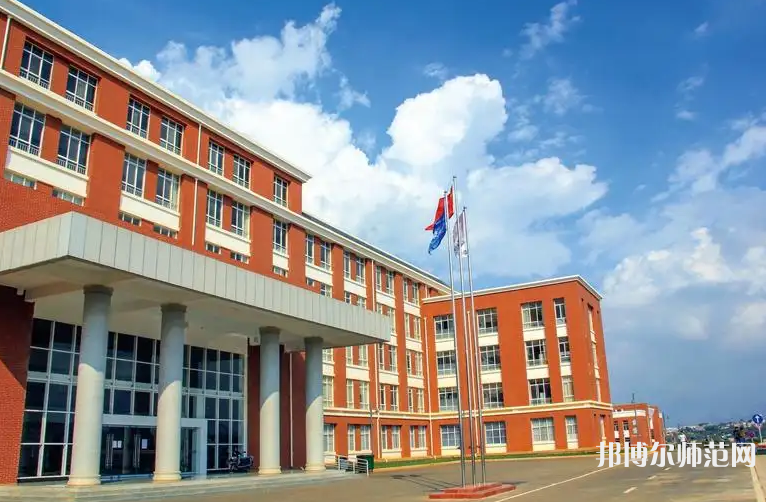 云南大學滇池師范學院楊林校區(qū)2023年有哪些專業(yè)