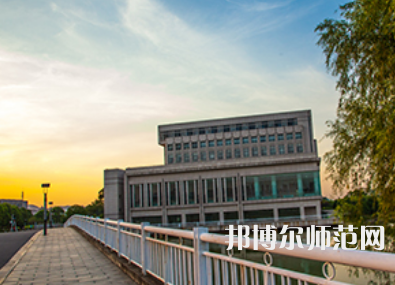 中南師范大學(xué)2023年怎么樣、好不好