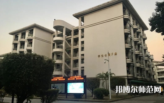 華中師范大學(xué)2023年報(bào)名條件、招生要求、招生對(duì)象