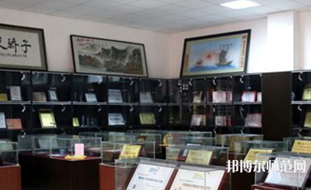西北大學(xué)現(xiàn)代師范學(xué)院2023年報名條件、招生要求、招生對象 