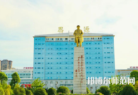廣安職業(yè)技術(shù)師范學(xué)院2023年報(bào)名條件、招生要求、招生對(duì)象