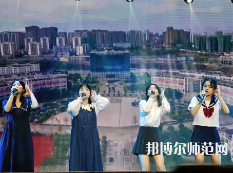 廣安職業(yè)技術(shù)師范學(xué)院2023年怎么樣、好不好
