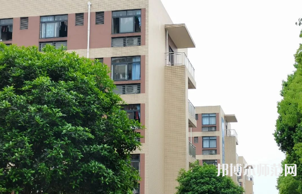 四川師范大學(xué)成都學(xué)院眉山校區(qū)2023年怎么樣、好不好