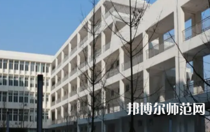 2023年成都信息技術(shù)幼兒師范學(xué)校報(bào)名條件、招生對(duì)象