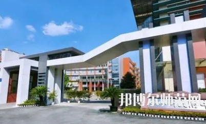 2023年四川師范大學附屬中學報名條件、招生對象