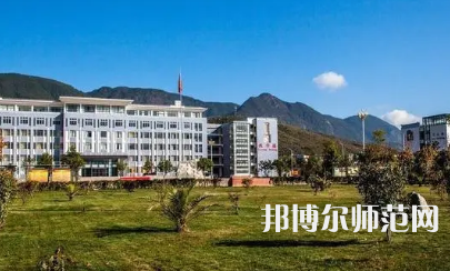 2023年麗江師范高等專科學(xué)校報名條件、招生對象