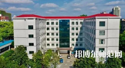 2023年湖南耒陽師范學(xué)校報(bào)名條件、招生對(duì)象