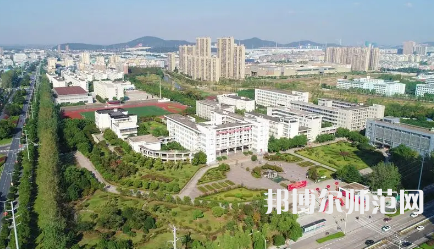 2023年馬鞍山師范高等專業(yè)學(xué)院五年制大專報(bào)名條件、招生對(duì)象